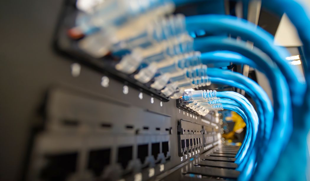Como a qualidade do cabo de rede impacta sua internet?