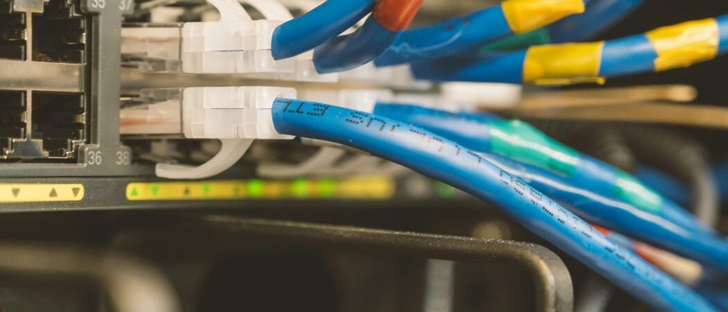 Diferenças entre CAT5e e CAT6: qual o melhor para sua empresa?