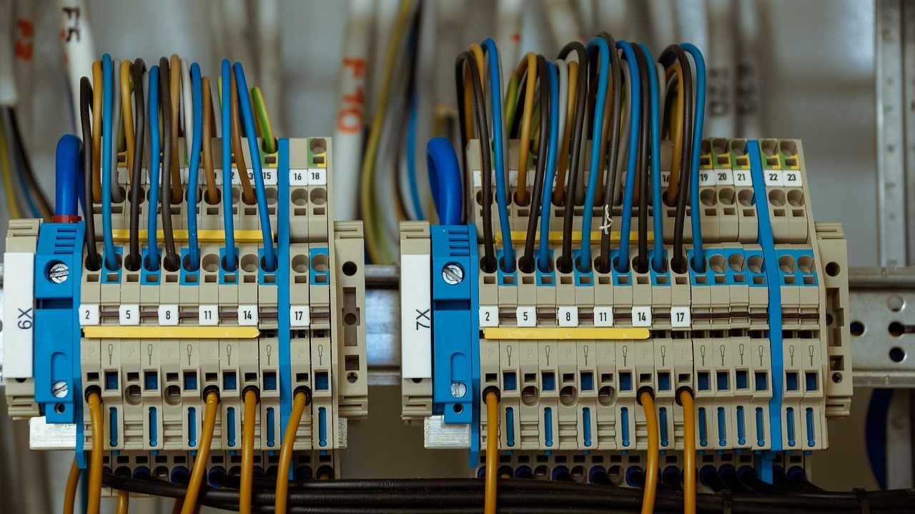Cabos não homologados em projetos de engenharia